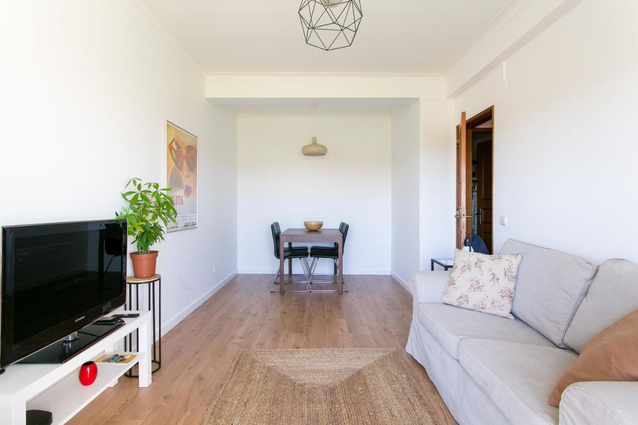 Apartamento Central Setubal Sossegado E Com Luz Exteriör bild
