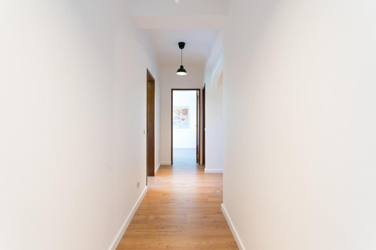 Apartamento Central Setubal Sossegado E Com Luz Exteriör bild