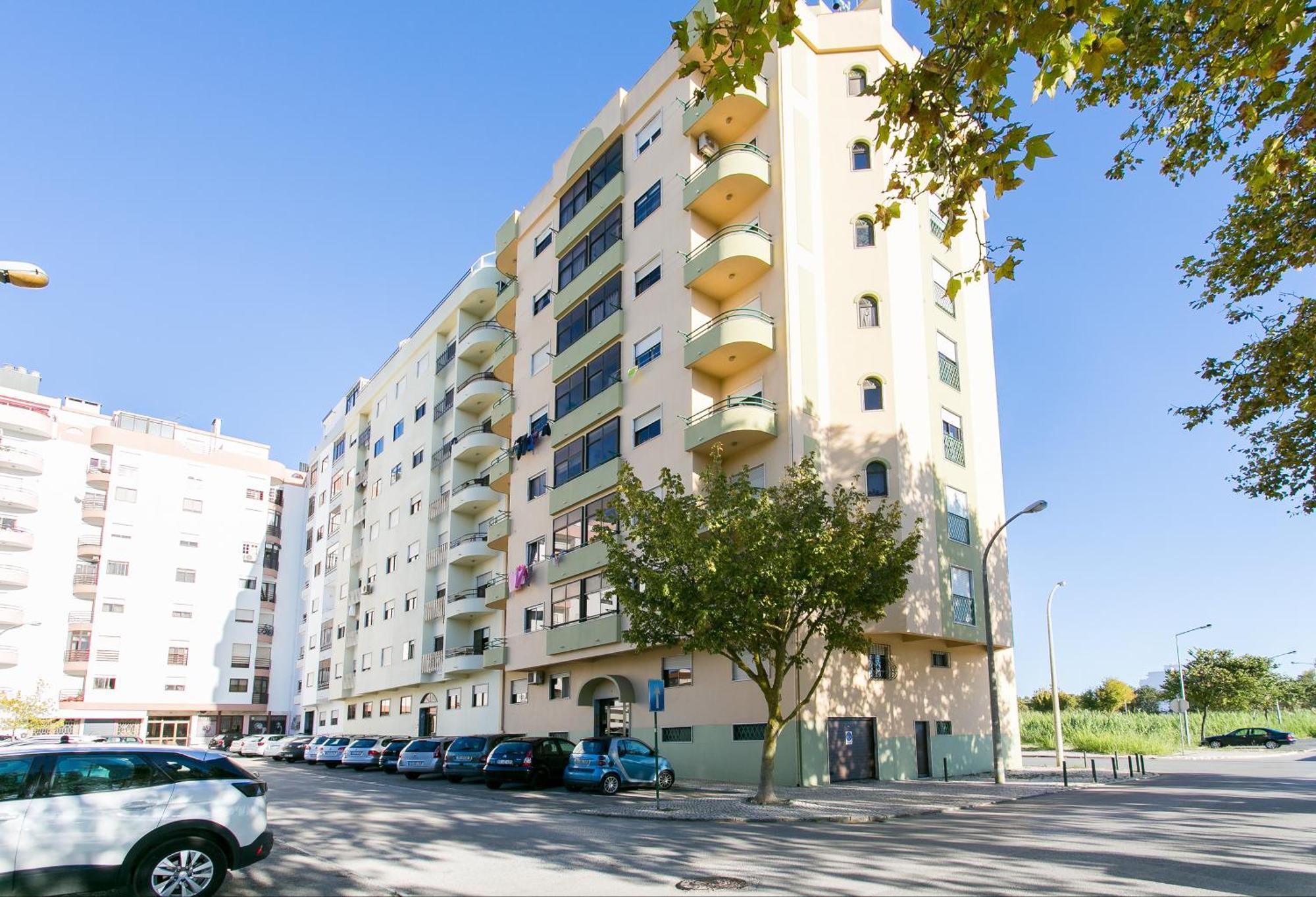 Apartamento Central Setubal Sossegado E Com Luz Exteriör bild
